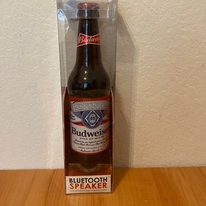 Blue Tooth Budweiser Bottle Speaker